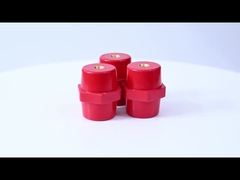 Низковольтный смоловый емкостной изолятор