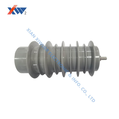 Electronic voltage sensor used in smart circuit breakers for medium and low voltage power distribution fields